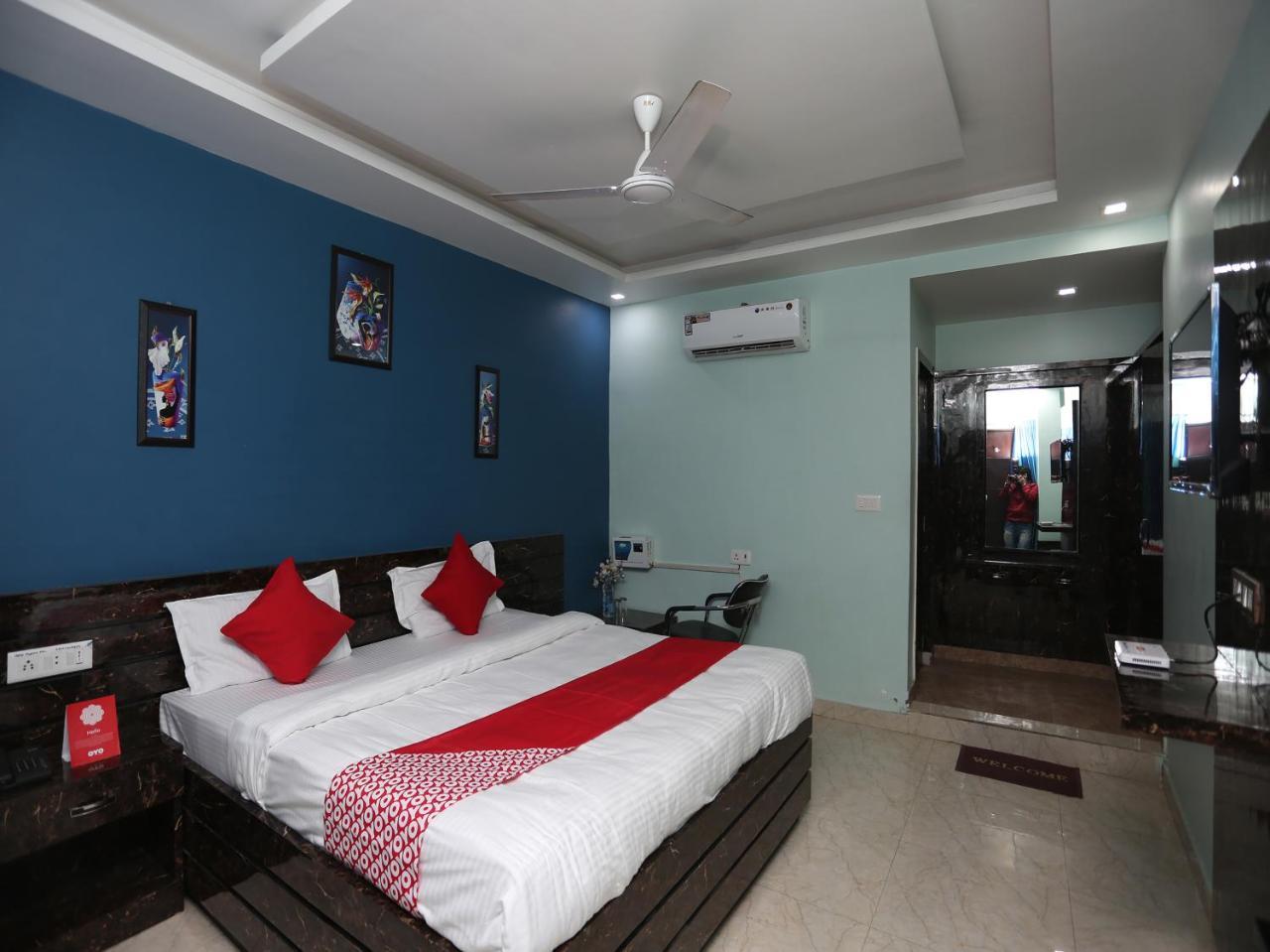 Oyo 26803 Hotel City Inn Faizabad Exterior photo
